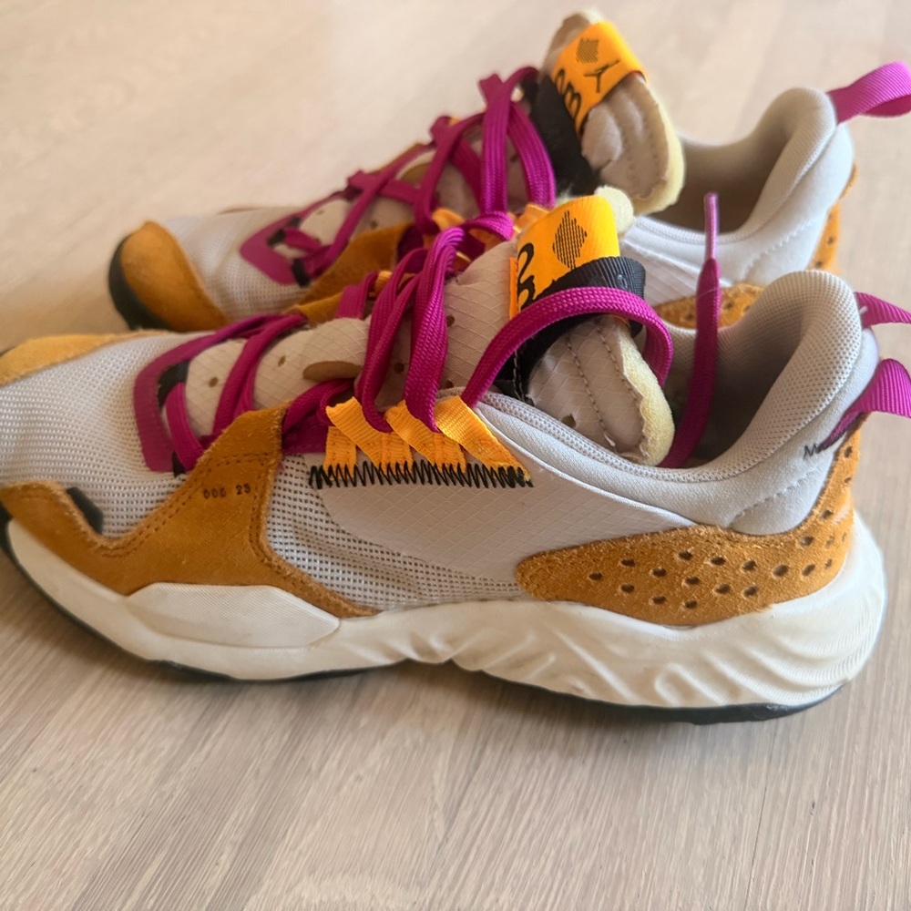 Jordan Colorblocked Low-Top Sneakers in Yellow, Magenta and White - Picture 3 of 5